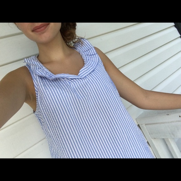 Crown and Ivy sleeveless top - Picture 7 of 7